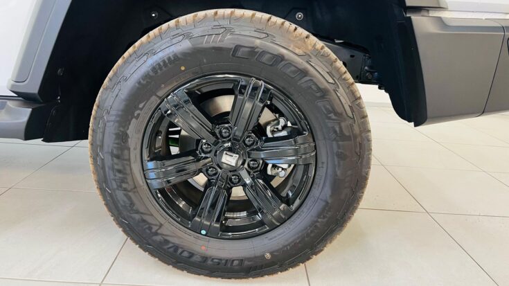2025 GWM TANK 300 2.4TD LUXURY 4X2 AT – Wheel Example