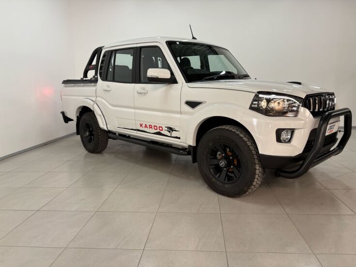 2025 MAHINDRA PIK UP 2.2 MHAWK S11 A/T P/U D/C – Front Feature Photo