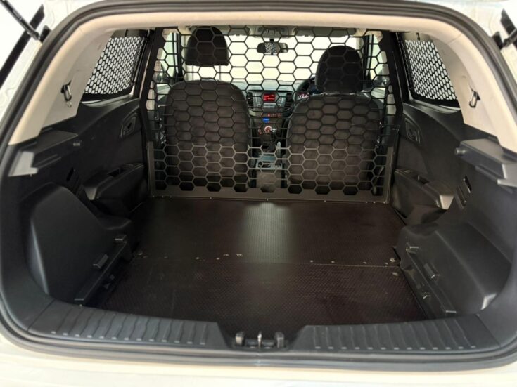 2025 MAHINDRA XUV 300 1.2T (W4) – Left Side Photo