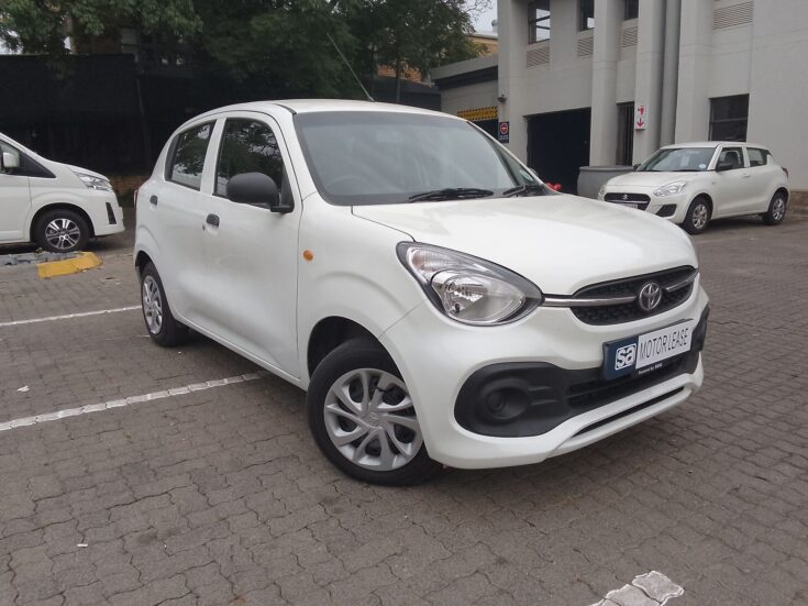 2025 TOYOTA VITZ 1.0 MANUAL – Front Feature Photo