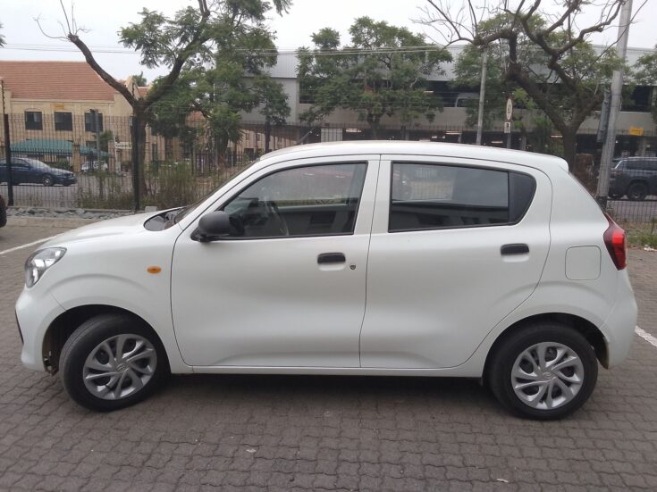 2025 TOYOTA VITZ 1.0 MANUAL – Left Side Photo