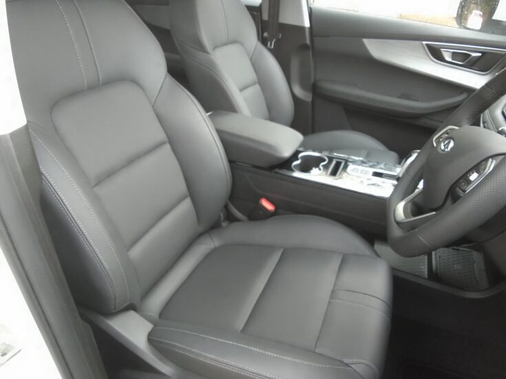 2026 Chery Tiggo 7 Pro 1.5 T CVT – Front Seats