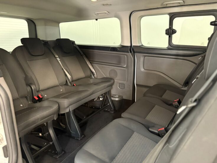FORD TOURNEO CUSTOM 2.0TDCi TREND A/T – Left Side Photo