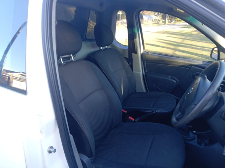2023 NISSAN NP200 1.6 AC SAFETY PACK PU SC - Image 10