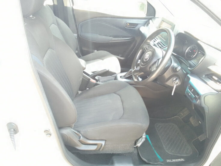 2023 TOYOTA STARLET 1.5L XS AT - Image 10