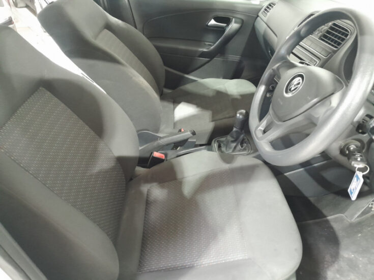 2022 VW POLO VIVO 1.4 TRENDLINE MANUAL - Image 10