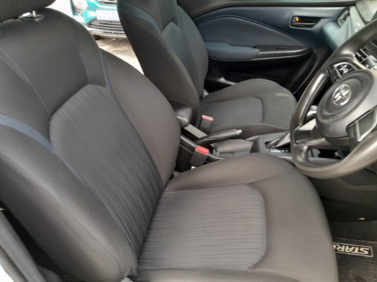 2022 TOYOTA STARLET 1.5 XS A/T - Image 10