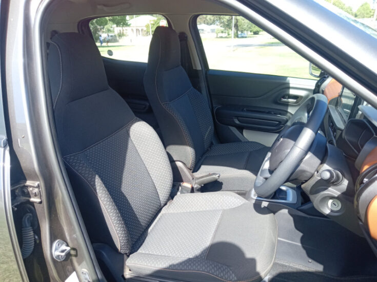 2024 CITROEN C3 FEEL 1.2 MANUAL - Image 8