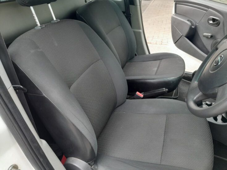 2022 NISSAN NP200 1.6 AC SAFETY PACK PU SC - Image 9