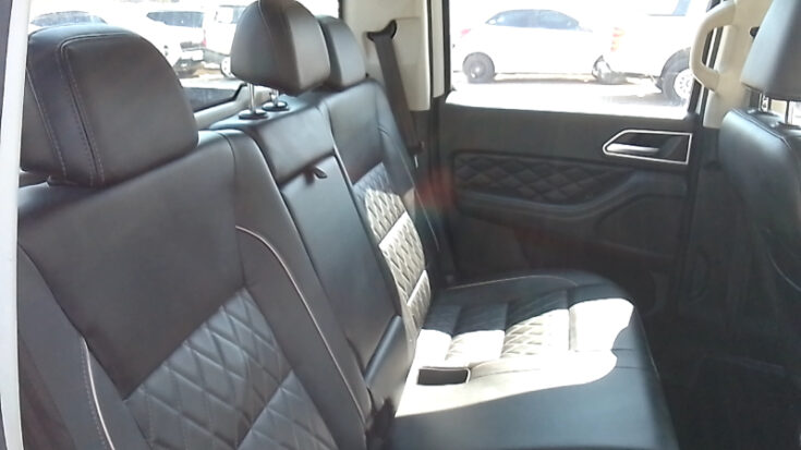 2023 GWM P-SERIES PV DCAB 2.0TD LS 4X4 8AT - Image 9