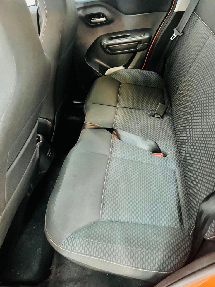 2024 CITROEN C3 FEEL 1.2 MANUAL - Seats