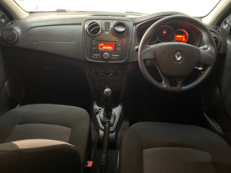 2017 RENAULT SANDERO 900T EXPRESSION - Image 11