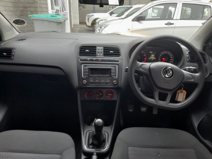 2022 VW POLO VIVO 1.4 TRENDLINE MANUAL - Image 11