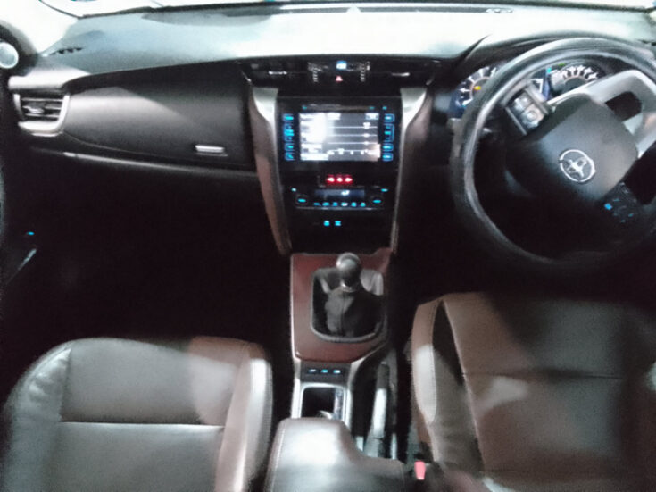 2017 TOYOTA FORTUNER 2.8GD-6 R/B - Image 11