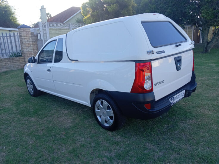 2023 NISSAN NP200 1.6 AC SAFETY PACK PU SC - Image 6