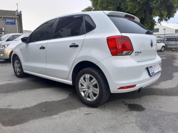 2022 VW POLO VIVO 1.4 TRENDLINE MANUAL - Image 6