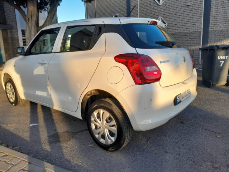 2022 SUZUKI SWIFT 1.2 GA MANUAL - Image 6
