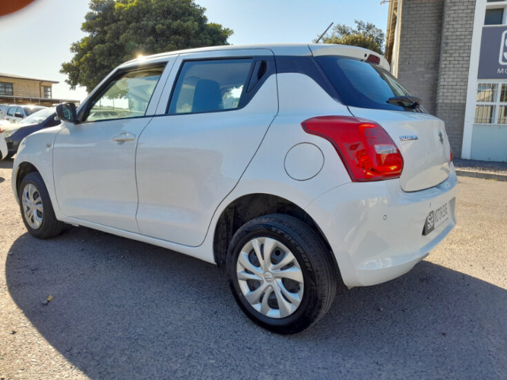 2022 SUZUKI SWIFT 1.2 GA MANUAL - Image 6