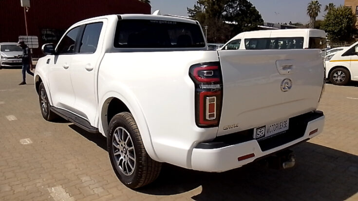 2023 GWM P-SERIES PV DCAB 2.0TD LS 4X4 8AT - Image 6