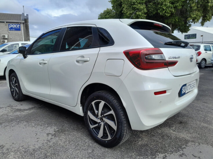 2022 TOYOTA STARLET 1.5 XS A/T - Image 6