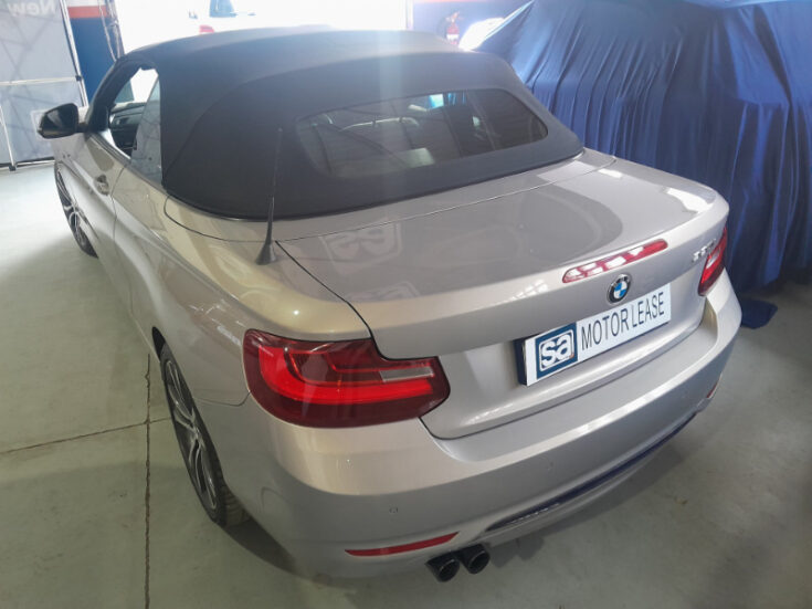 2017 BMW 220i CONVERT SPORT LINE A/T - Image 6