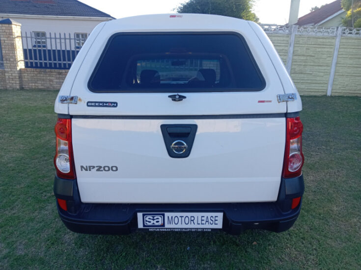 2023 NISSAN NP200 1.6 AC SAFETY PACK PU SC - Image 5