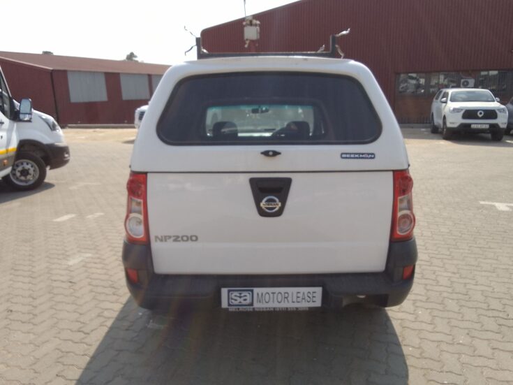 2019 NISSAN NP200 1.6A/C SAFETY PACK P/U S/C - Back Photo