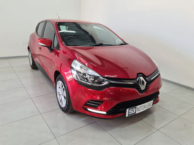 2016 RENAULT CLIO IV 900T BLAZE LTD EDITION 5DR