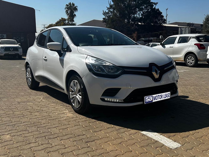 2021 RENAULT CLIO AUTHENTIC TURBO