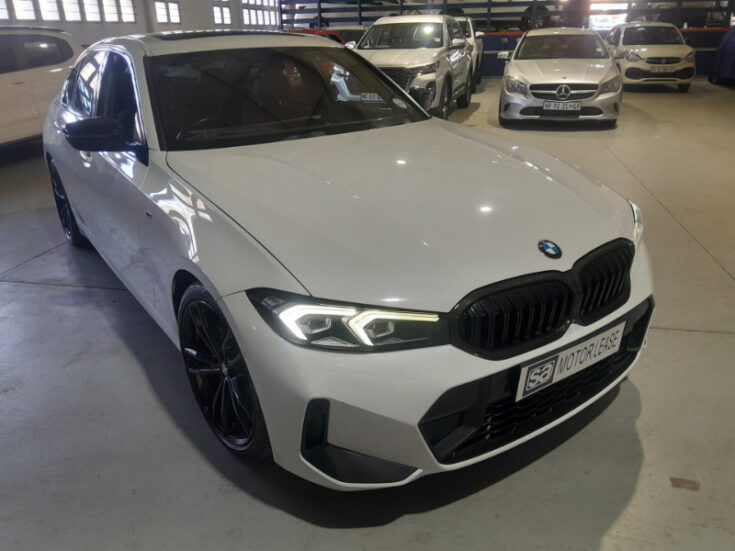 2022 BMW 318i M SPORT AT