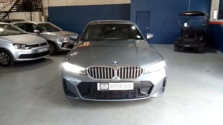2023 BMW 318I SPORT LINE A/T - Front Photo