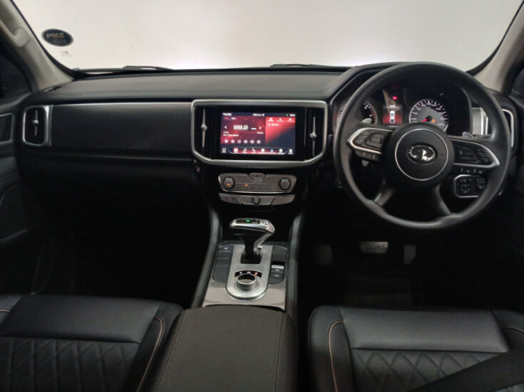 2024 GWM P-SERIES PV DCAB 2.0TD LS 4X2 8AT - Image 7