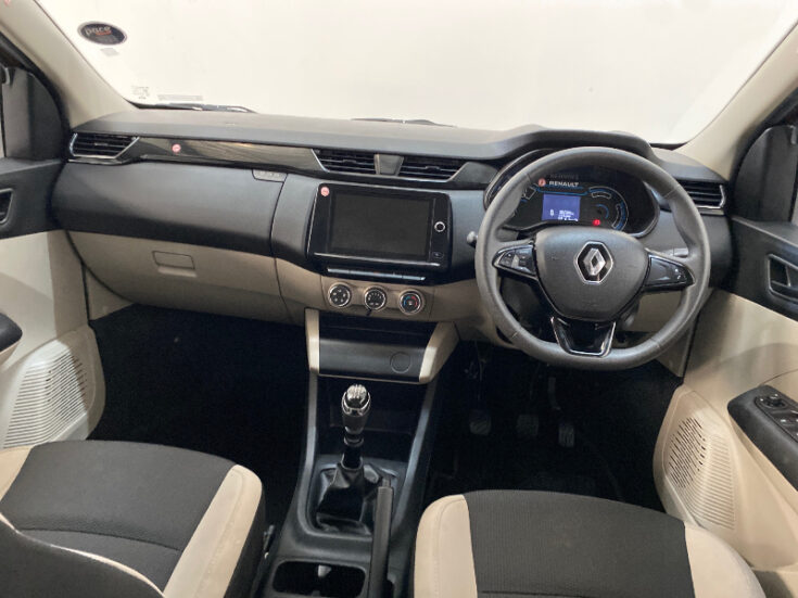 2024 Renault Triber 1.0 Zen - Image 7