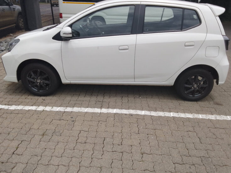 2022 TOYOTA AGYA 1.0 MANUAL - Image 3