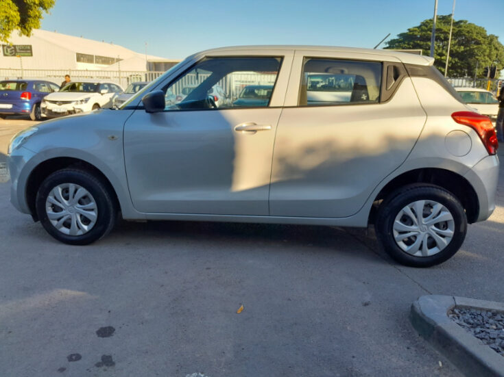 2022 SUZUKI SWIFT 1.2 GA MANUAL - Image 3