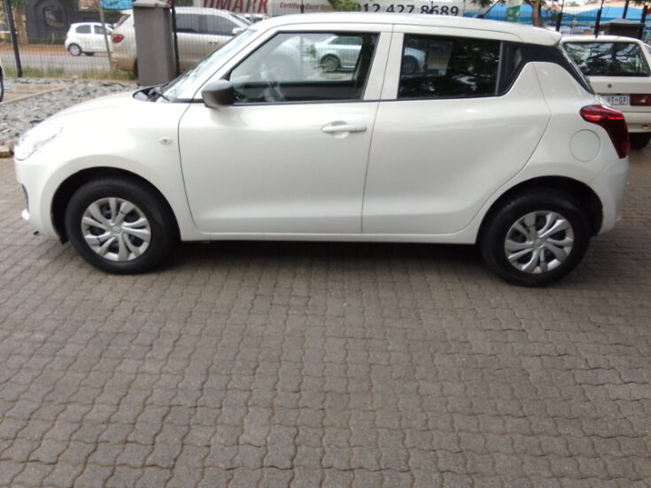 2022 SUZUKI SWIFT 1.2 GA MANUAL - Image 3