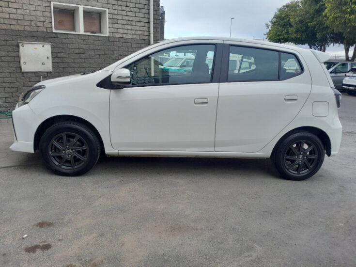 2022 TOYOTA AGYA 1.0 MANUAL - Image 3