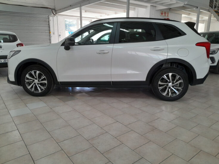 2024 HAVAL JOLION 1.5T CITY PLUS 7DCT - Image 3