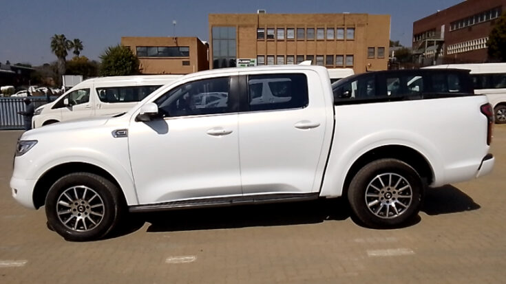 2023 GWM P-SERIES PV DCAB 2.0TD LS 4X4 8AT - Image 3