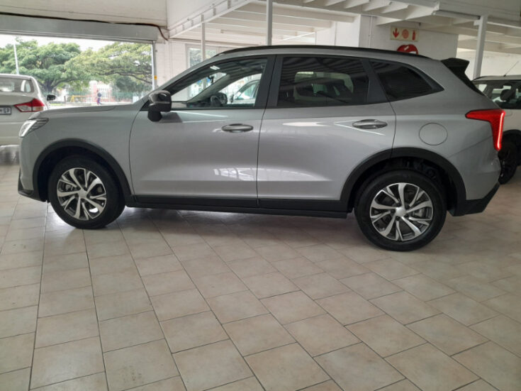2024 GWM JOLION 1.5T CITY PLUS 7DCT AT - Image 3