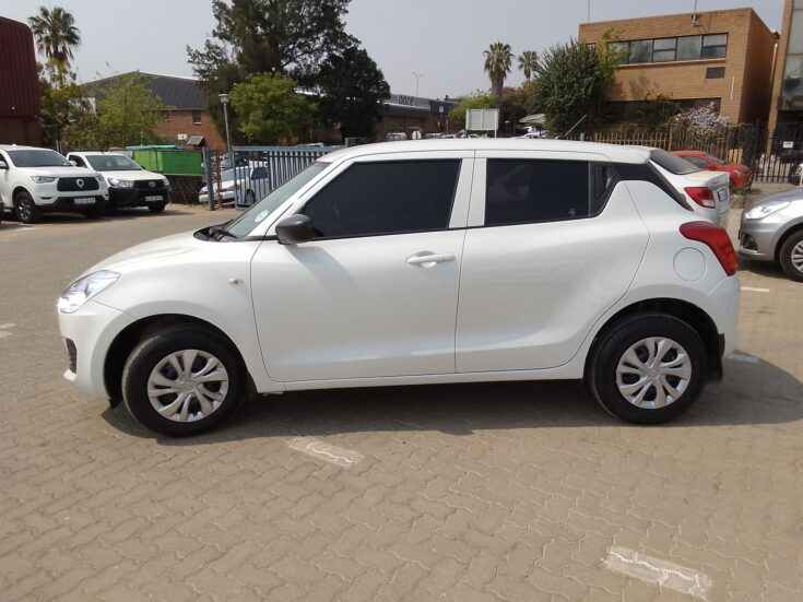 2022 SUZUK SWIFT 1.2 GA MANUAL - Left Side