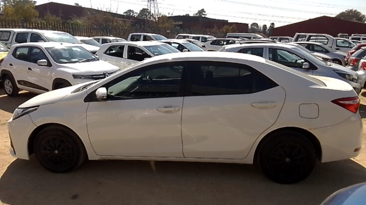 2022 TOYOTA COROLLA QUEST PLUS 1.8 CVT - Image 3