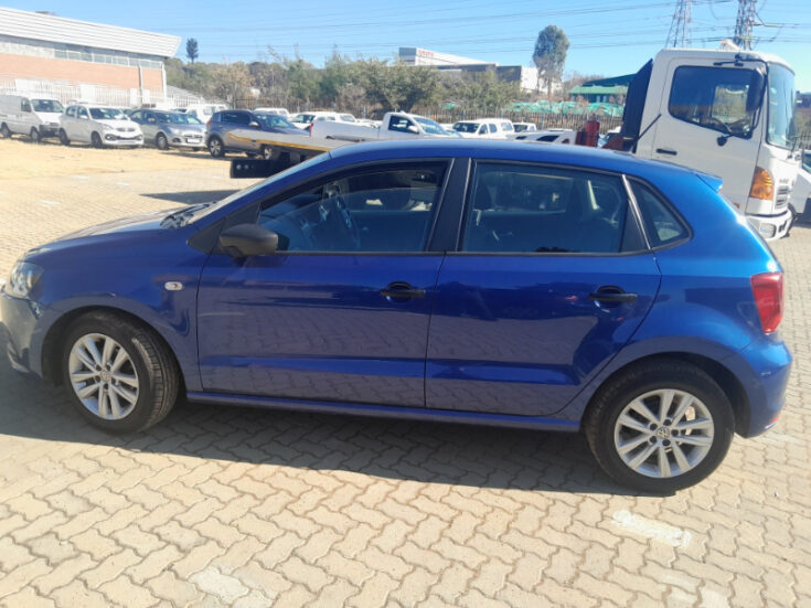 2022 VW POLO VIVO 1.4 TRENDLINE MANUAL - Image 3