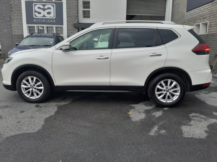 2021 NISSAN X TRAIL 2.5 ACENTA 4X4 CVT - Image 3