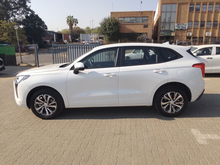 2023 HAVAL H2 JOLION 1.5T CITY MANUAL - Left Side