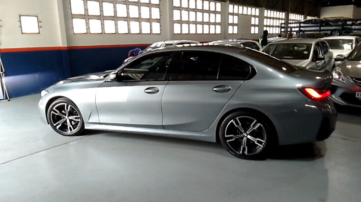 2023 BMW 318I SPORT LINE A/T - Left Side