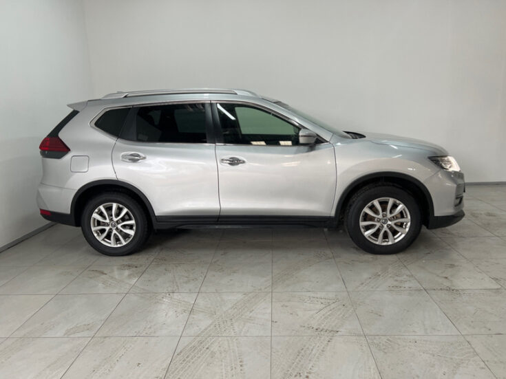 2022 NISSAN X TRAIL 2.5 ACENTA 4X4 CVT - Image 4