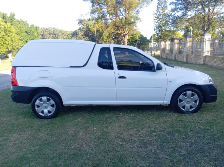 2023 NISSAN NP200 1.6 AC SAFETY PACK PU SC - Image 4