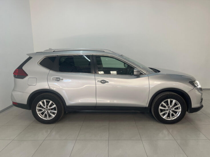 2021 NISSAN XTRAIL 2.5 ACENTA 4X4 CVT - Image 4