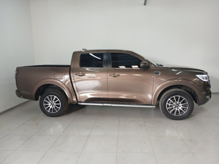 2024 GWM P-SERIES PV DCAB 2.0TD LS 4X2 8AT - Image 4